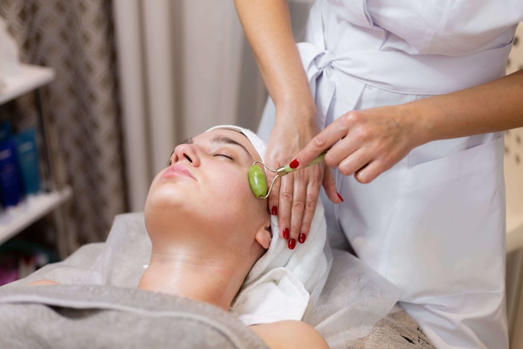 Right Facial Spa in Singapore